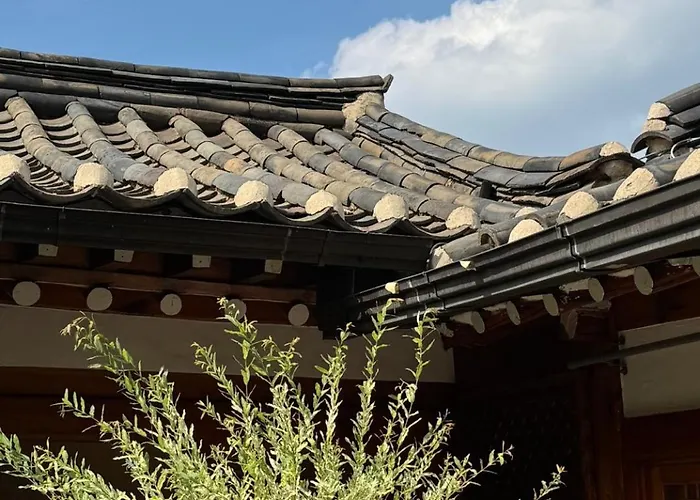 Bukchon Homi Hanok