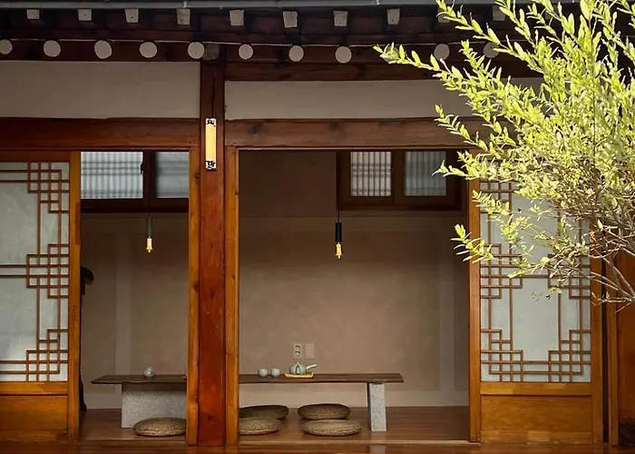 Bukchon Homi Hanok *