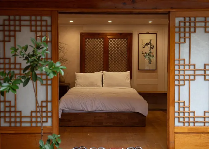 Bukchon Homi Hanok *